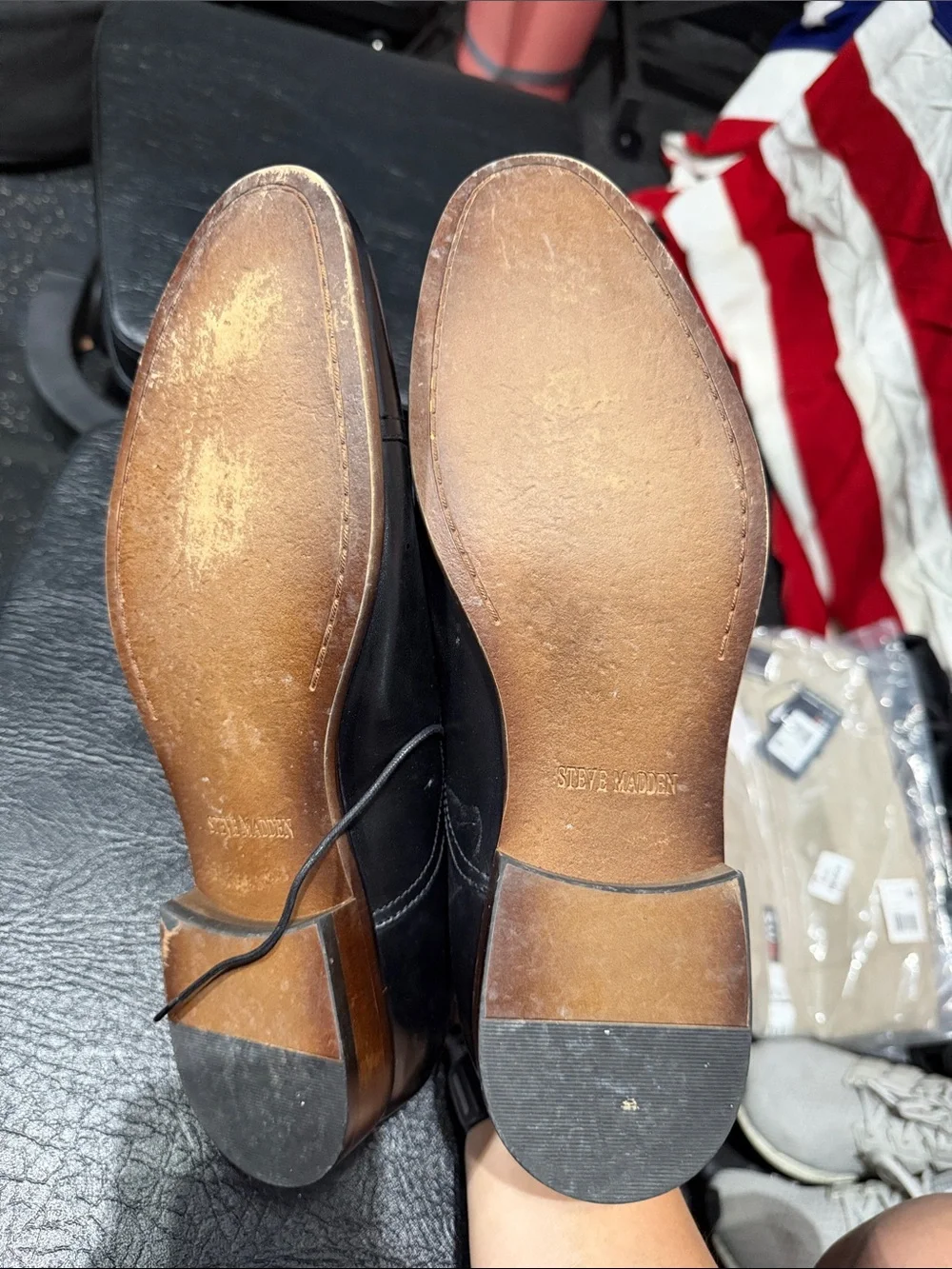 Steve Madden Herbert Black Leather Cap-Toe Oxfords